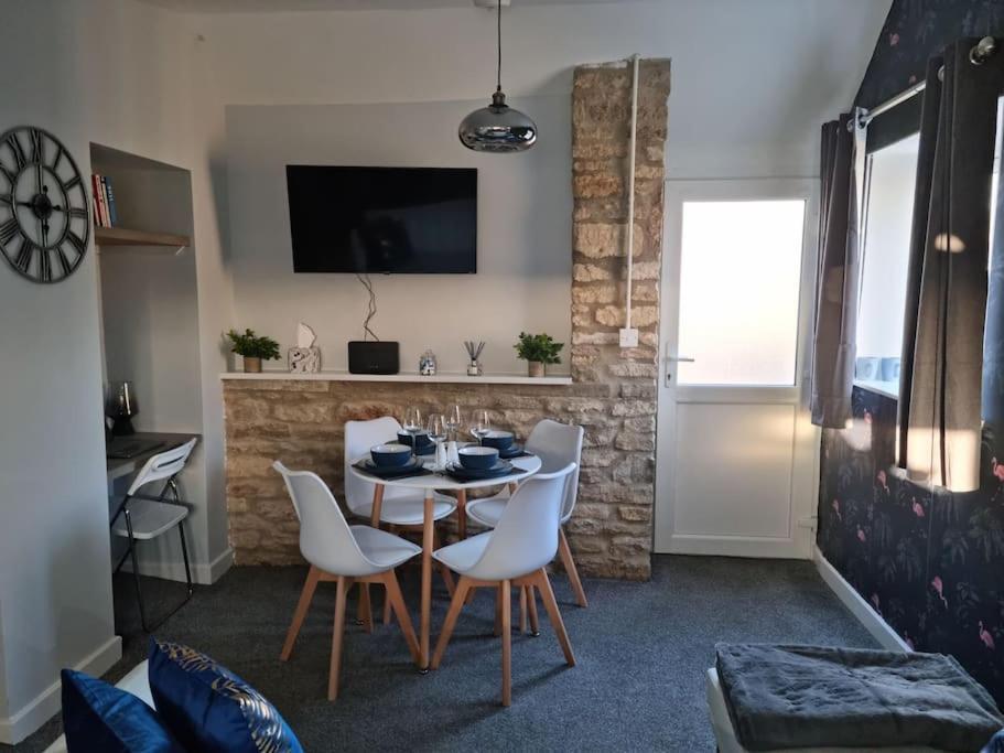 Flamingos Nest Oxford Countryside Apartment Oxford - Bicester Village - Blenheim Palace - Wifi- Free Parking Exterior foto